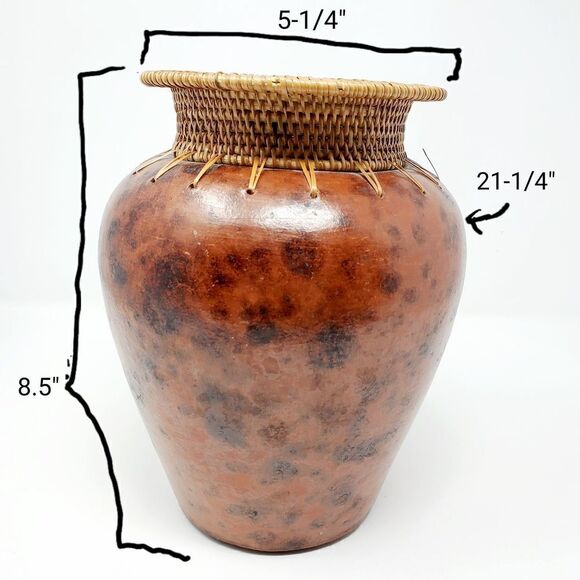Decorative Ceramic/Clay Vase with Woven Fibers - Picture 8 of 8